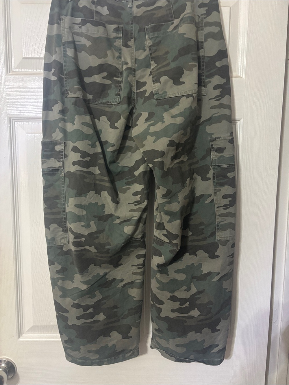Universal Thread Olive Camo Waistband Pants - Picture 3 of 4